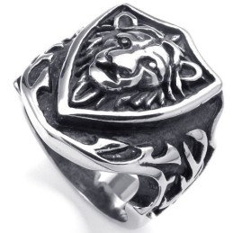 Motifs À La Mode Couleurs Délicates La Reine De La Bague En Titane De Qualité