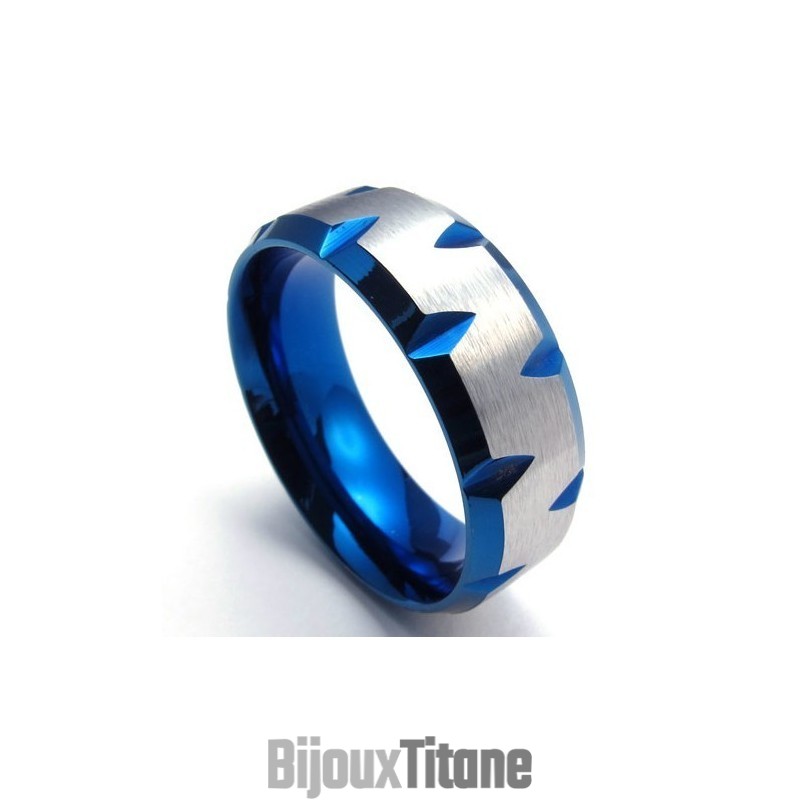 Bague En Titane Finement Travaillée, Aux Belles Couleurs, D'Excellente Qualité Bague En Titane Finement Travaillée, Aux Belles Couleurs, D'Excellente Qualité