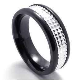 Bague En Titane Durable Et Aux Couleurs Délicates De Dernière Technologie