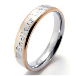 Bague En Titane Au Design Magnifique Et Aux Couleurs Magnifiques, Durable À Utiliser