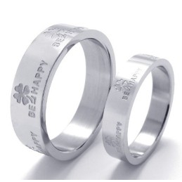 Bague En Titane Au Design Magnifique Et Aux Couleurs Éclatantes Pour Une Longue Histoire