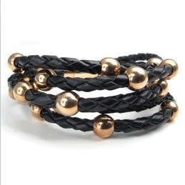 Bracelet En Titane De Qualité Stable Et Aux Couleurs Délicates Et Au Design Astucieux