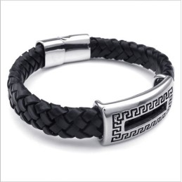 Bracelet En Cuir Titane De Qualité Fiable Et Aux Couleurs Délicates Au Design Astucieux