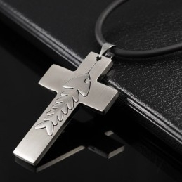 Collier Pendentif Croix En Titane En Forme D'Arête De Poisson Tendance