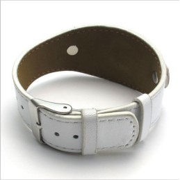 Bracelet En Titane De Qualité Fiable Et Aux Couleurs Délicates Au Design Moderne