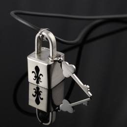 Collier Pendentif En Titane Avec Cadenas Tendance