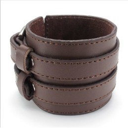 Bracelet En Cuir Titane D'Excellente Qualité, Aux Couleurs Délicates Et Au Design Astucieux