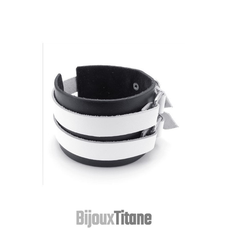 Bracelet En Cuir Titane De Qualité Fiable Et Aux Couleurs Délicates, Fabriqué Avec Soin Bracelet En Cuir Titane De Qualité Fiable Et Aux Couleurs Délicates, Fabriqué Avec Soin