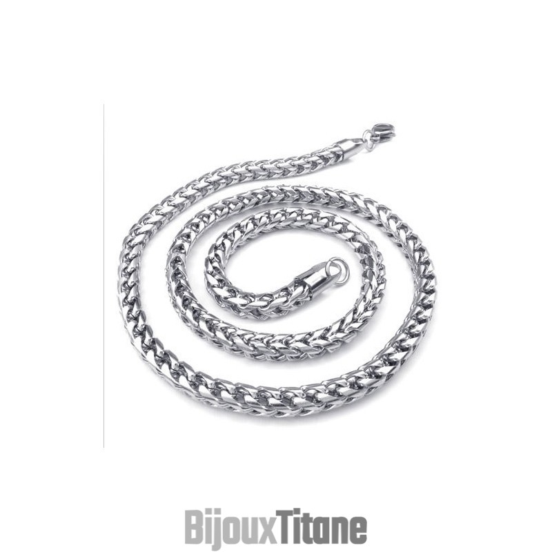 Collier En Titane D'Excellente Qualité, Couleur Brillante Et Finement Traitée Collier En Titane D'Excellente Qualité, Couleur Brillante Et Finement Traitée