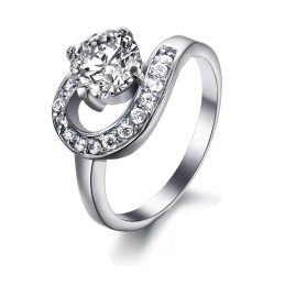 Bague En Titane Pour Femme De Haute Qualité Avec Strass