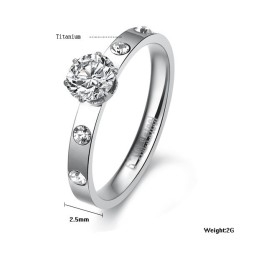 Bague En Titane Pour Femme Avec Strass, Qualité Et Quantité Garanties