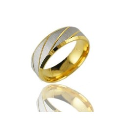 Bague En Titane Pour Homme Avec Une Longue Histoire