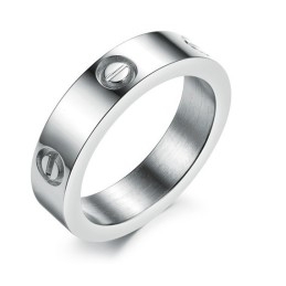 La Bague À Vis En Titane De Qualité, La Reine