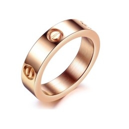 La Bague À Vis En Titane De Qualité, La Reine