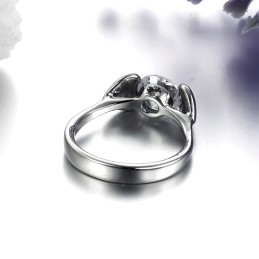 Bague En Titane Pour Femme De Qualité Stable Avec Strass