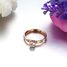 Bague En Titane Pour Femme Avec Strass, Qualité Et Quantité Garanties