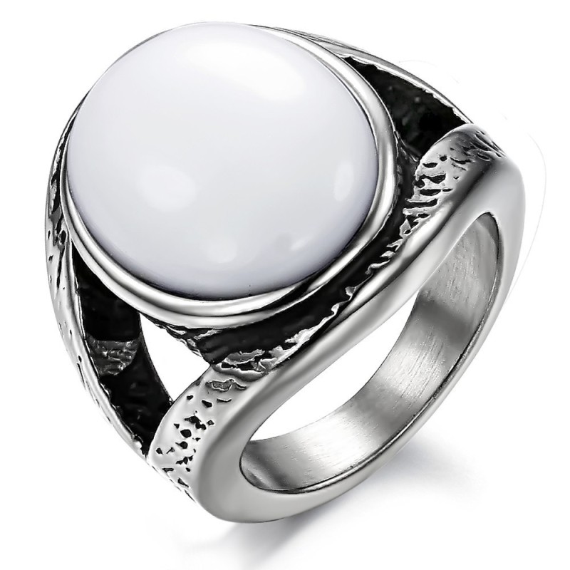 Bague En Titane Et Onyx Exagérée, Bien Vendue Dans Le Monde Entier