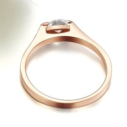 Bague En Titane Pour Femme De Qualité Stable