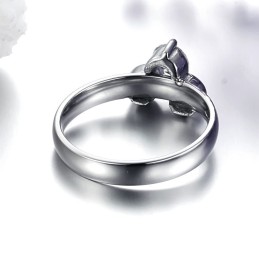 Bien Connu Pour Sa Bague Féminine En Titane De Haute Qualité Avec Strass
