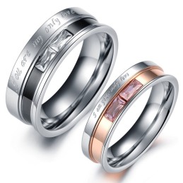 Bague En Titane De Haute Qualité Pour Amoureux Avec Strass