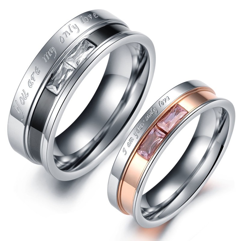 Bague En Titane De Haute Qualité Pour Amoureux Avec Strass Bague En Titane De Haute Qualité Pour Amoureux Avec Strass