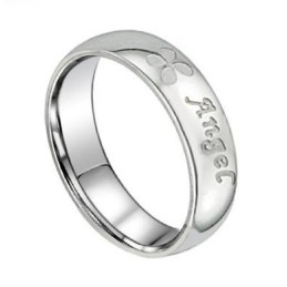 Bague En Titane En Forme De Trèfle De Qualité Supérieure Pour Les Amoureux