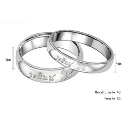 Bague En Titane En Forme De Trèfle De Qualité Supérieure Pour Les Amoureux