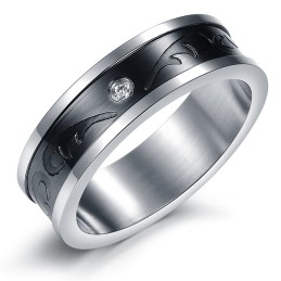 La Bague En Titane À Motif Décoratif De Qualité Pour Les Amoureux