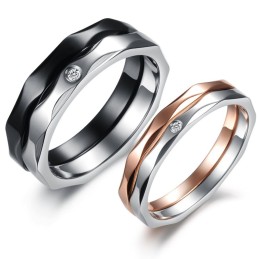 Le Roi De La Quantité : Une Bague En Titane Exquise Pour Les Amoureux