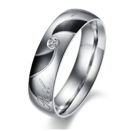 Bague En Titane Noir De Haute Qualité Pour Amoureux Avec Diamant