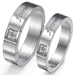 Bague En Titane Avec Diamant, Qualité Et Quantité Garanties Pour Les Amoureux