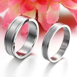 Bague Simple En Titane De Qualité Stable Pour Les Amoureux