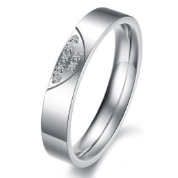 Bague En Titane De Haute Qualité Pour Amoureux Avec Strass