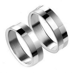 Bague En Titane À Grille, Qualité Et Quantité Garanties Pour Les Amoureux