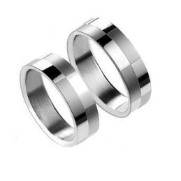 Bague En Titane À Grille, Qualité Et Quantité Garanties Pour Les Amoureux