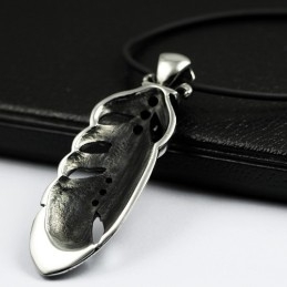 Collier Pendentif En Titane Avec Plumes De Crâne, Style Tendance