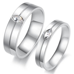 Bague En Titane De Haute Qualité Pour Amoureux Avec Strass