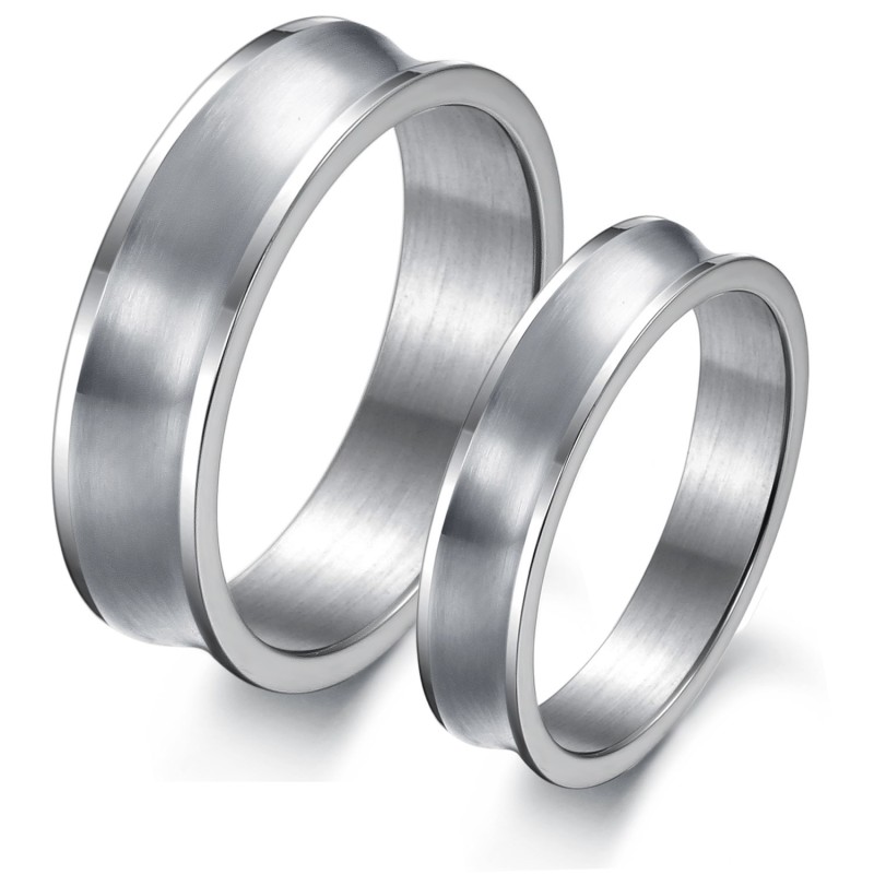 La Reine De La Bague Simple En Titane De Qualité Pour Les Amoureux La Reine De La Bague Simple En Titane De Qualité Pour Les Amoureux