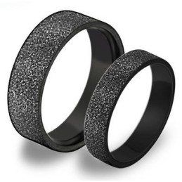 Bague En Titane Noir De Qualité Supérieure Pour Les Amoureux