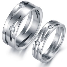 Bague Labyrinthe En Titane De Qualité Stable Pour Amoureux Avec Strass