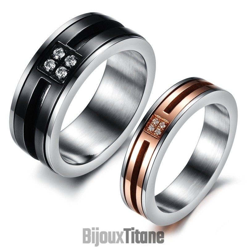 Bague En Titane En Forme De Roue, Complète Et Conforme Aux Spécifications, Pour Les Amoureux Bague En Titane En Forme De Roue, Complète Et Conforme Aux Spécifications, Pour Les Amoureux