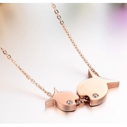 Collier En Titane En Forme De Poisson, Vendu Dans Le Monde Entier