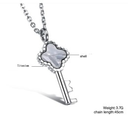 Collier Clé En Titane Pour Femme De Haute Qualité