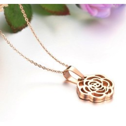 Collier En Titane De Qualité Et De Quantité Garanties