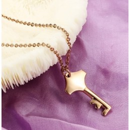 Collier Clé En Titane Pour Femme, Réputation Fiable