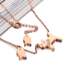 Collier En Titane « Cats Eat Fish » Vendu Dans Le Monde Entier