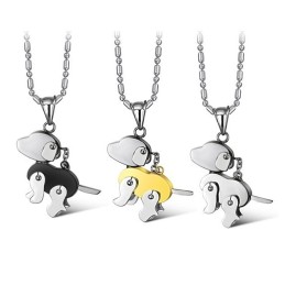 Collier En Titane En Forme De Chien De Qualité Stable