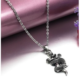 Collier En Titane Avec Croix Pour Homme De Haute Qualité