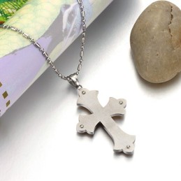 Collier Croix En Titane Pour Femme Avec Strass, Complet Et Conforme Aux Spécifications