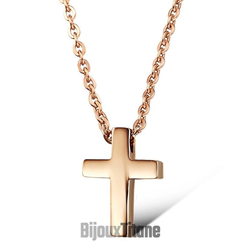 Collier En Titane Avec Croix De Haute Qualité